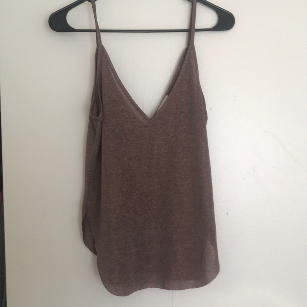 V neck tank
